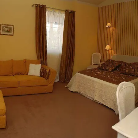 Hotel Domaine De La Vivande 3*